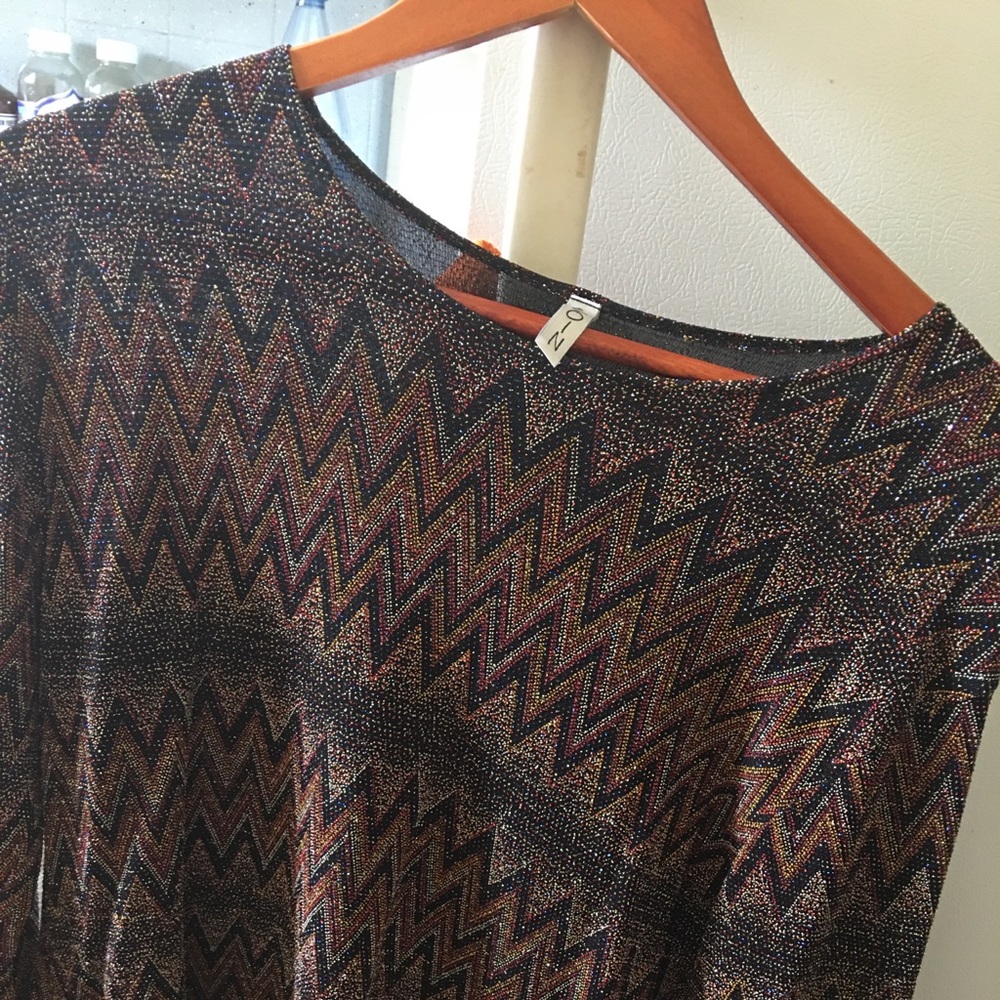 Gorgeous Shiny Top Brand New